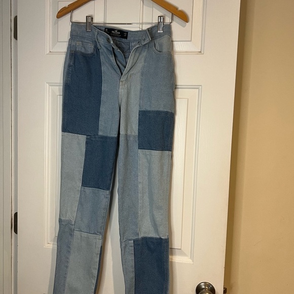 Hollister Denim - Hollister Ultra High Rise Mom Jean Vintage Stretch Patchwork Denim Jeans